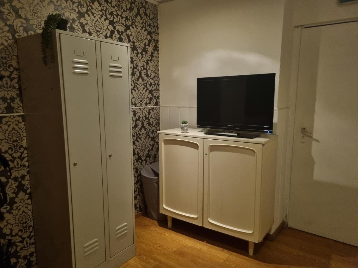 Kleines Wohnstudio Apartment Vienna Luaran gambar